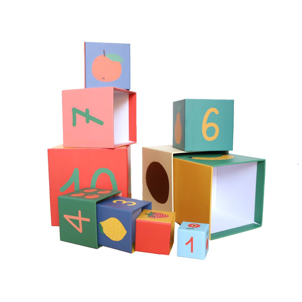 Cubes gigognes