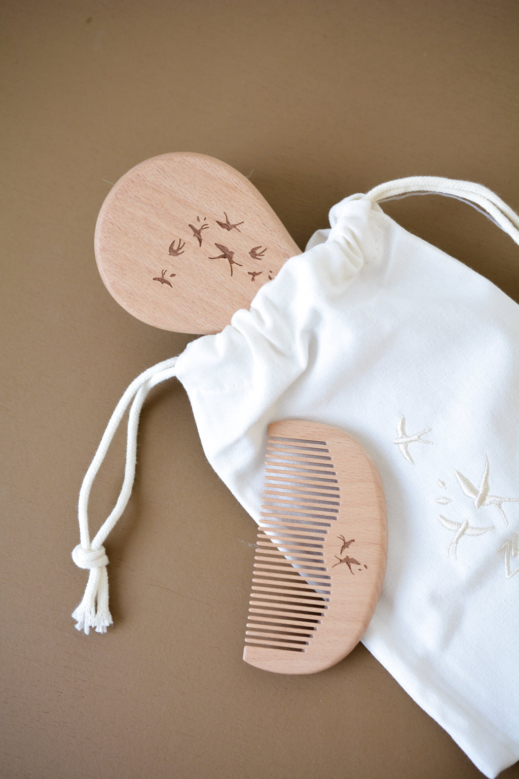 Ensemble brosse & peigne