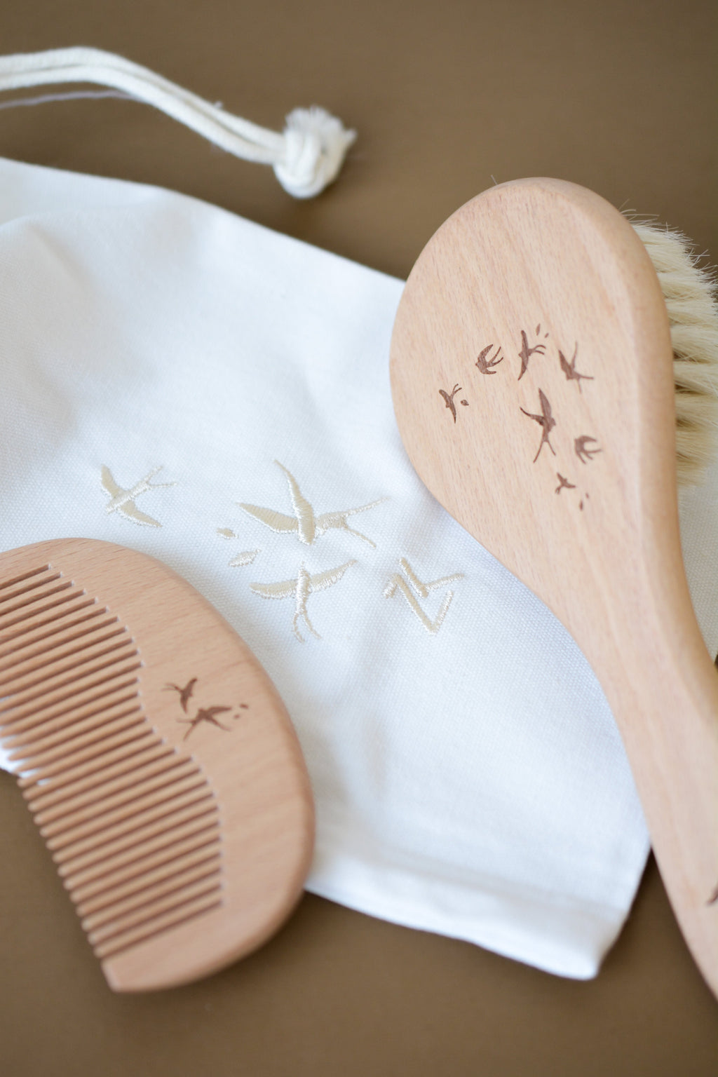 Ensemble brosse & peigne