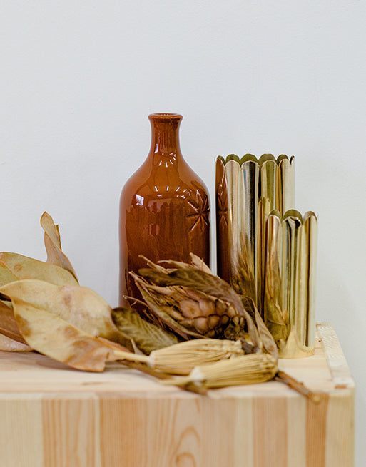 Vase doré en laiton